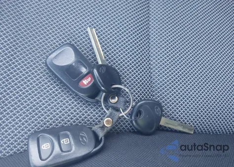 2012 Hyundai Accent Gs from USA, damaged, VIN KMHCT5AE9CU012605